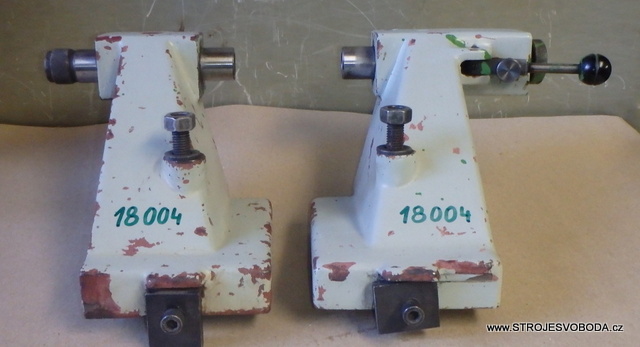 Pravý a levý koník na brusku BN 102  (18004 (2).JPG)